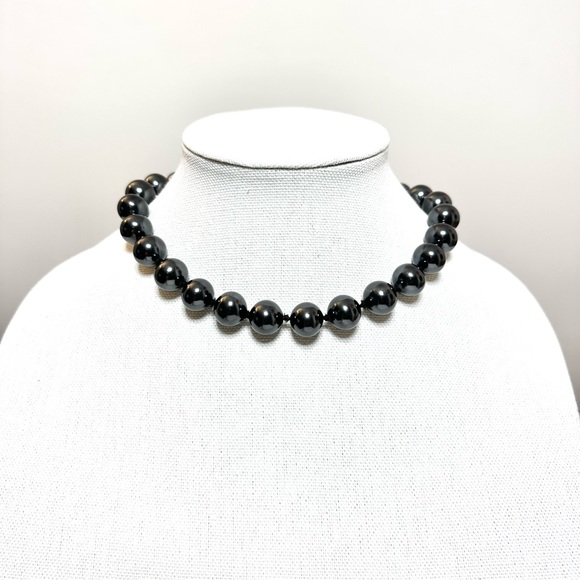 Vintage Ciner Black Onyx Necklace